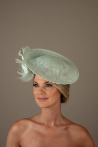 villefranche dish hat hostie hats