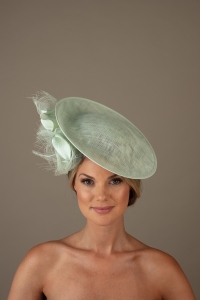 villefranche dish hat hostie hats