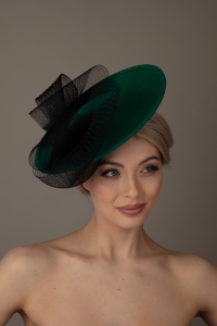 Raphael Dish hat Hostie Hats