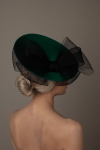 Raphael Dish hat Hostie Hats